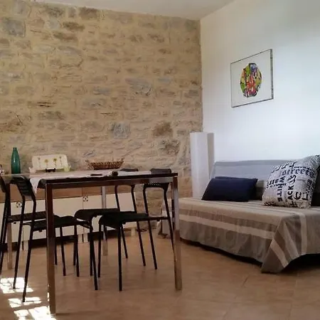 House Appartement Alikí