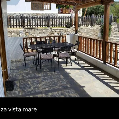 House Apartment *